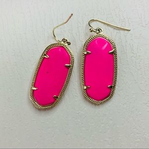 Kendra Scott “Elle” earrings in hot pink